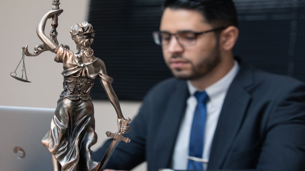 Avvocati degli enti pubblici e requisiti per accedere all'elenco speciale