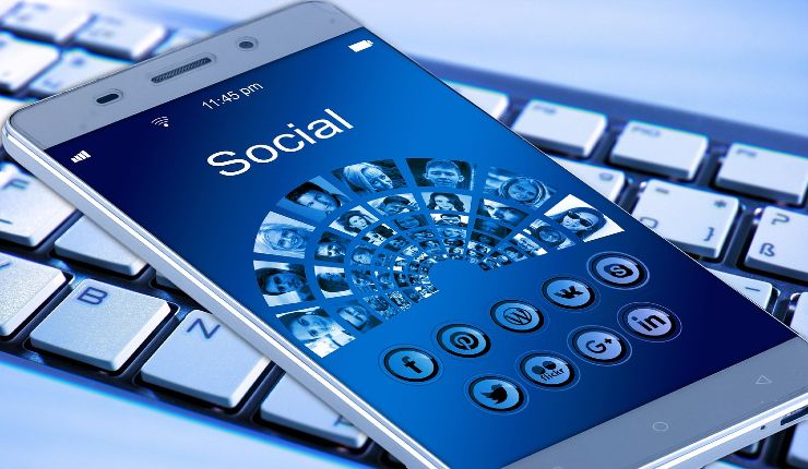 Responsabilità dell'avvocato per la pubblicazione di contenuti social