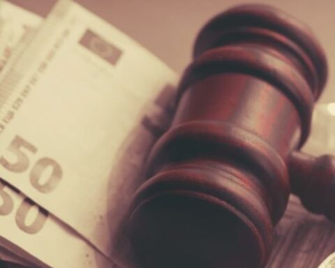 Bancarotta fraudolenta e dolo specifico