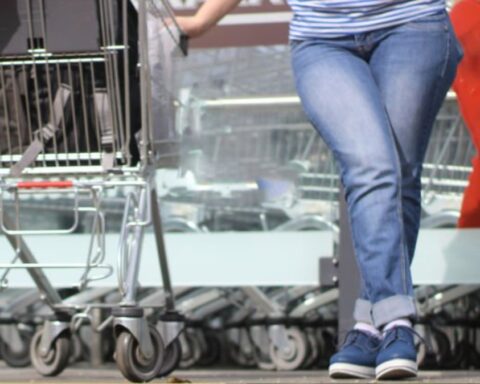 La responsabilità del custode non sussiste se la caduta avviene per imprudenza