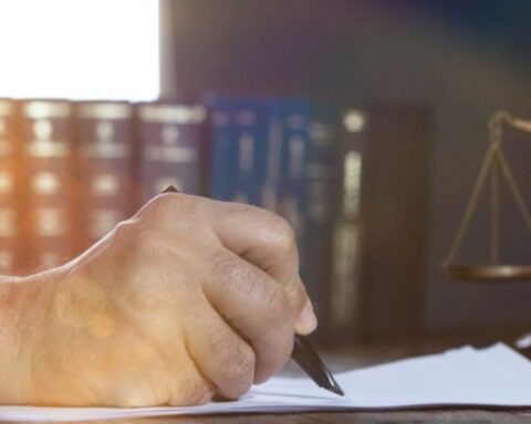 Prescrizione del procedimento disciplinare, si può richiedere l'applicazione della legge più favorevole?